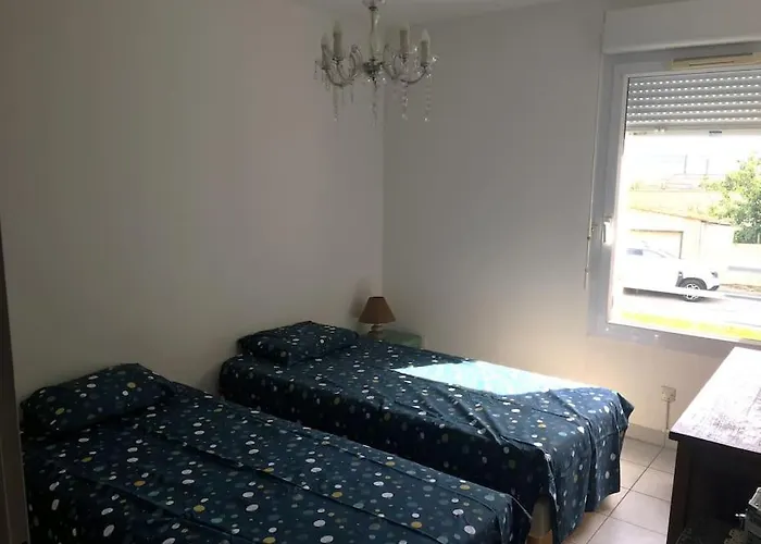 T3 Avec 2 Et Grand Balcon Sète